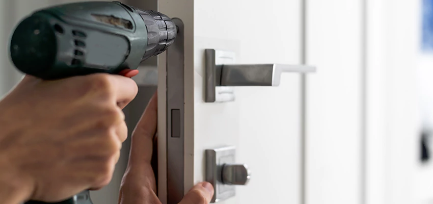 Locksmith For Lock Replacement Near Me in Arcadia, CA