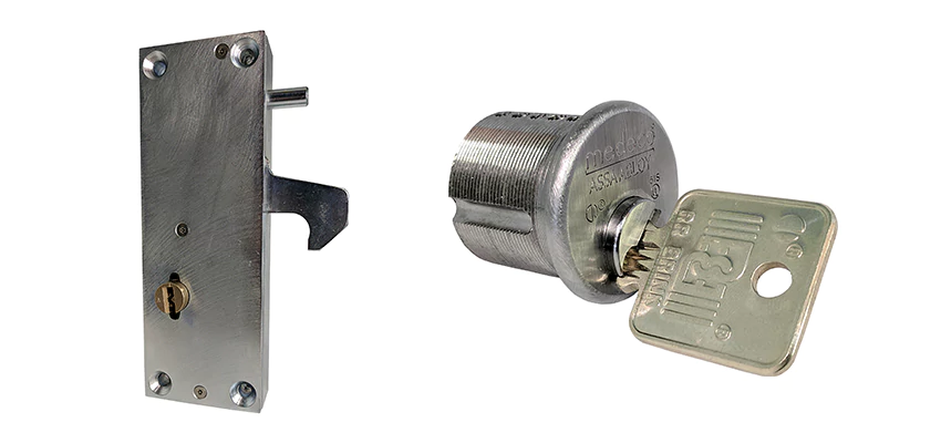 RR Fence Gates Brink Locks Repair in Arcadia, California